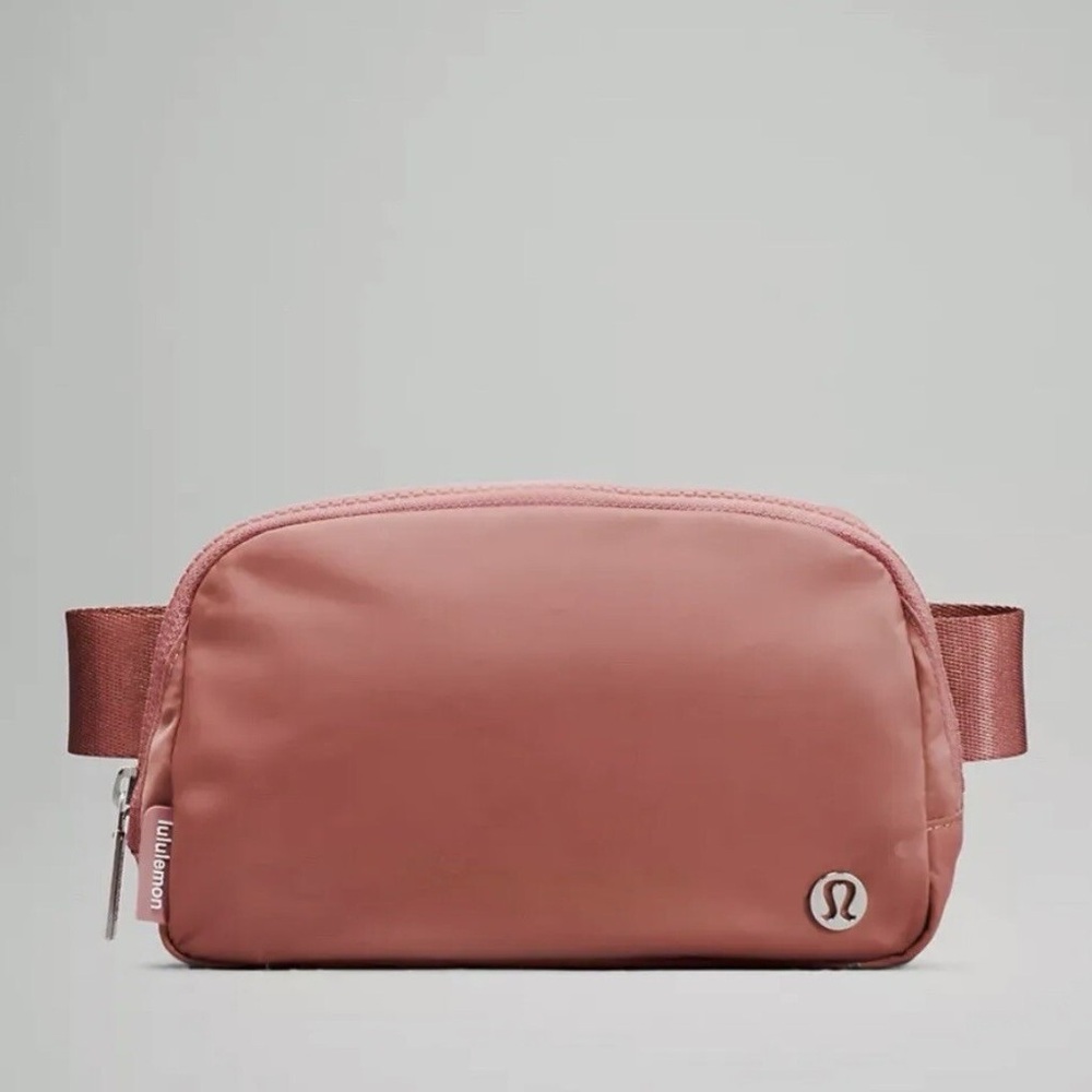 Lululemon Everywhere Belt Bag New Without Tag 🏷️